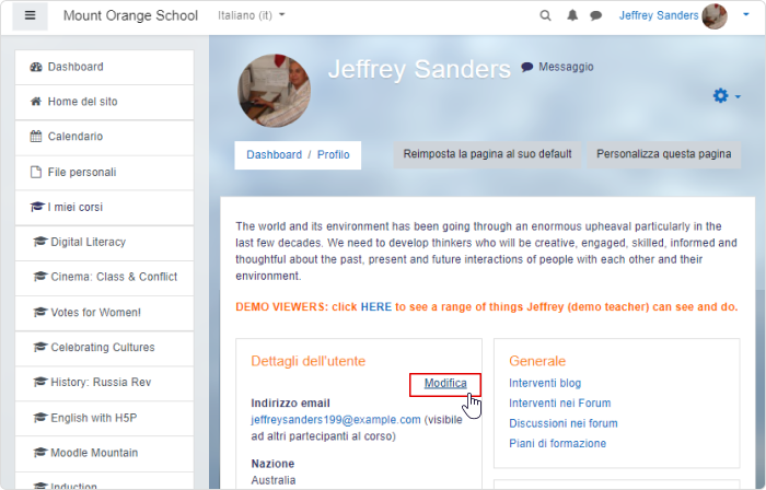 Moodle: come funziona per modificare il profilo docente in italiano